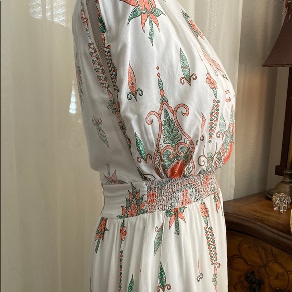 Cream V-Neck Sleeveless Resort Maxi Sundress - Picture 5 of 13